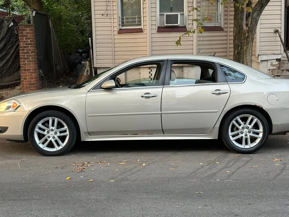 2012 Chevrolet Impala 10th Gen - Image 3 of 4