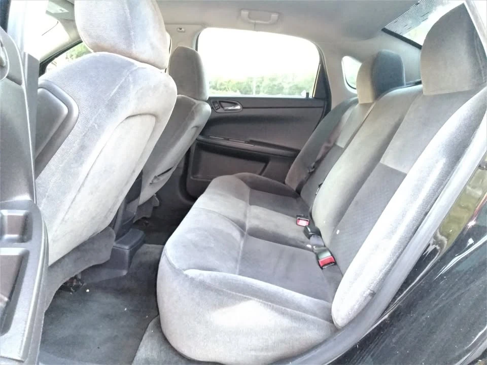 2012 Chevrolet Impala 9th Gen - Image 10 of 20