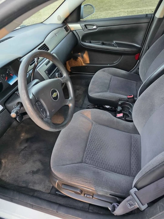 2012 Chevrolet Impala 9th Gen - Image 3 of 17