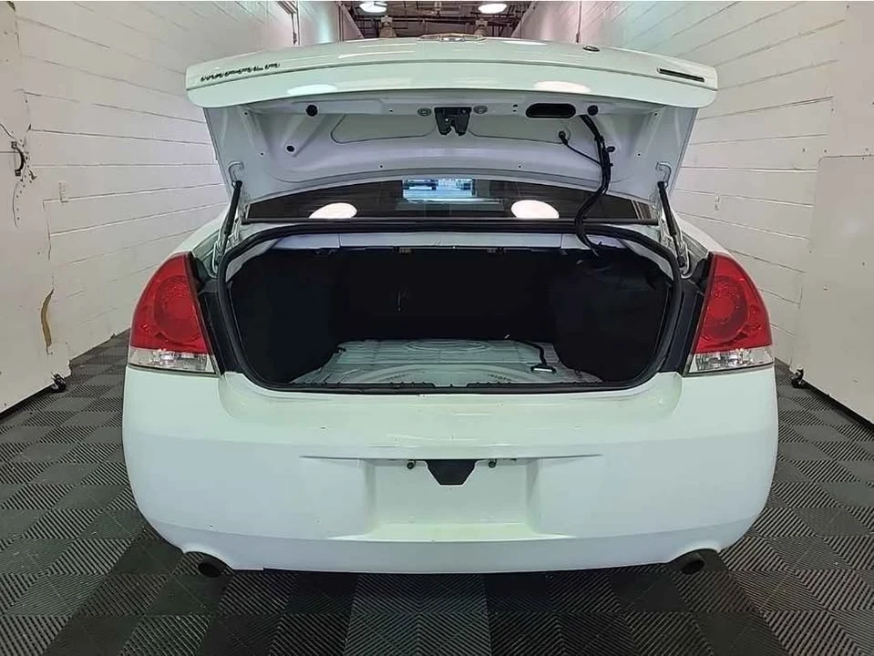 2012 Chevrolet Impala 9th Gen - Image 13 of 17