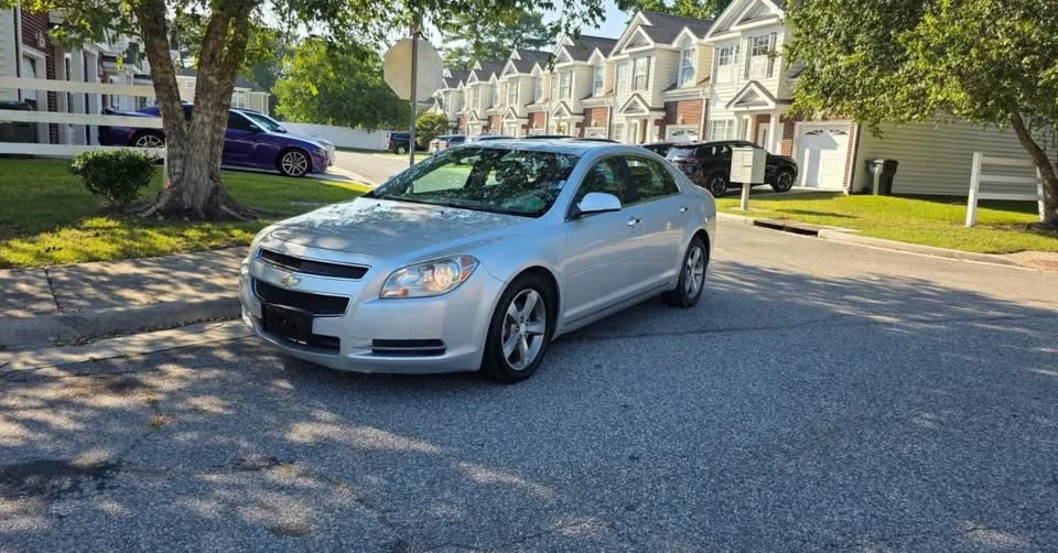 2012 Chevrolet Malibu - Image 4 of 8