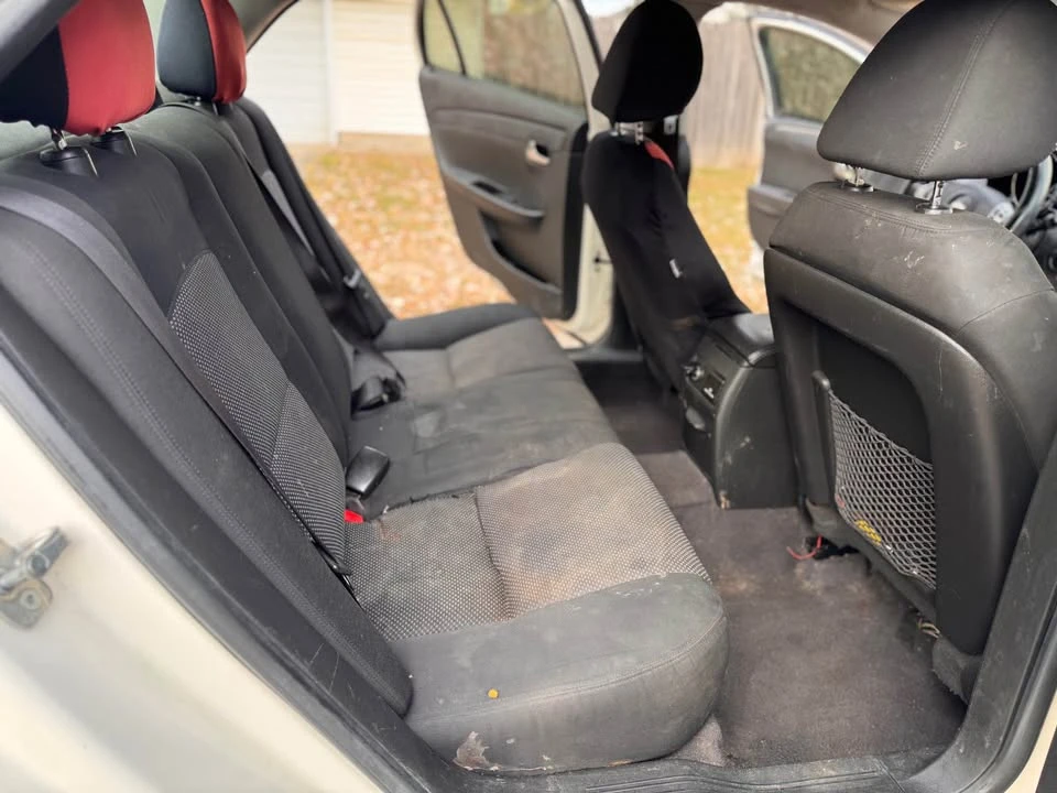 2012 Chevrolet Malibu - Image 16 of 19