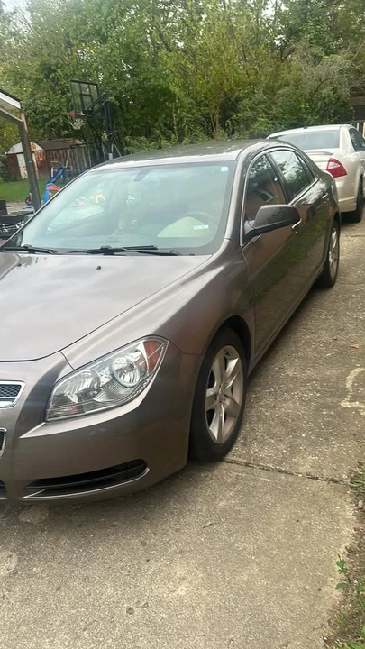 2012 Chevrolet Malibu - Image 2 of 12