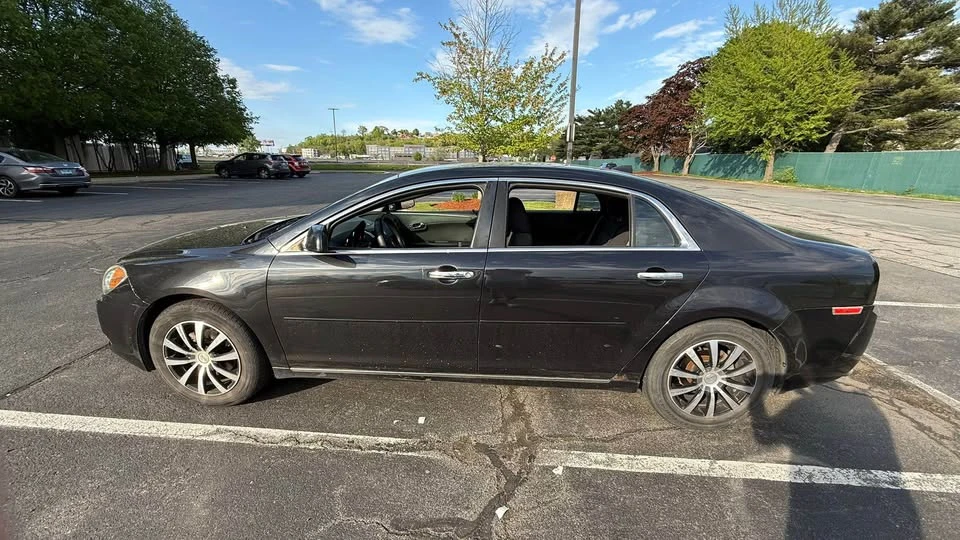 2012 Chevrolet Malibu - Image 6 of 9