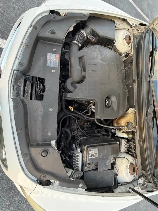 2012 Chevrolet Malibu - Image 8 of 9