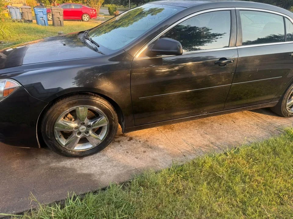 2012 Chevrolet Malibu - Image 8 of 9