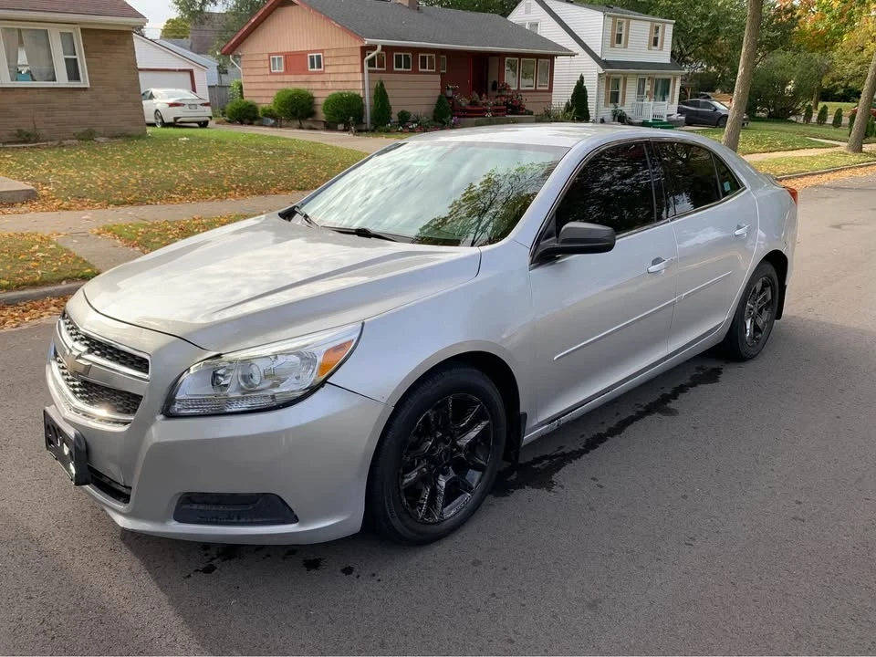 2012 Chevrolet Malibu - Image 6 of 7