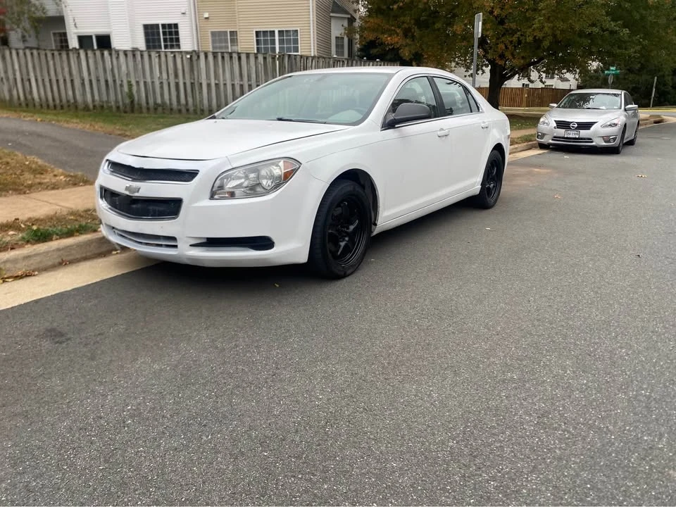 2012 Chevrolet Malibu - Image 2 of 7