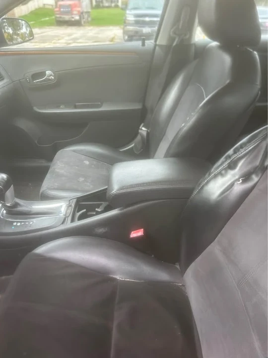 2012 Chevrolet Malibu - Image 8 of 10
