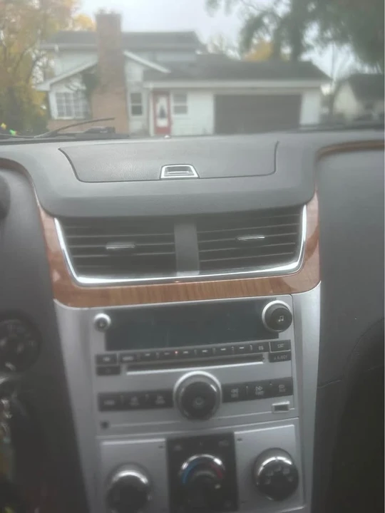 2012 Chevrolet Malibu - Image 9 of 10