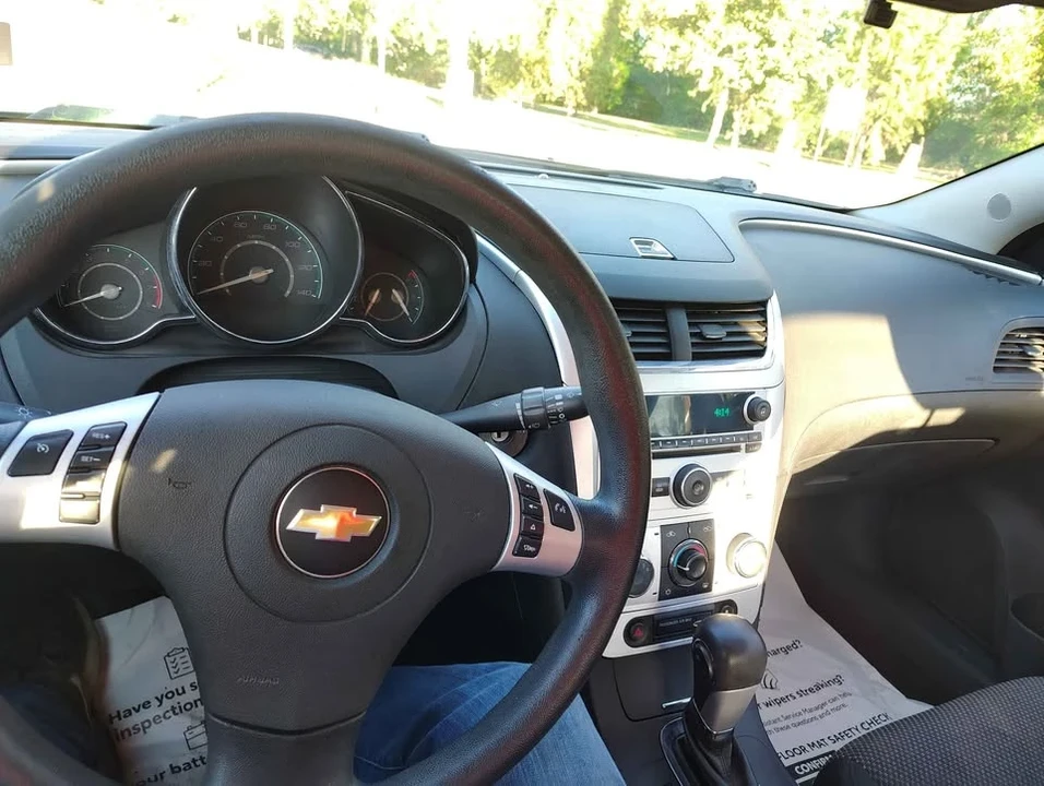 2012 Chevrolet Malibu - Image 8 of 8