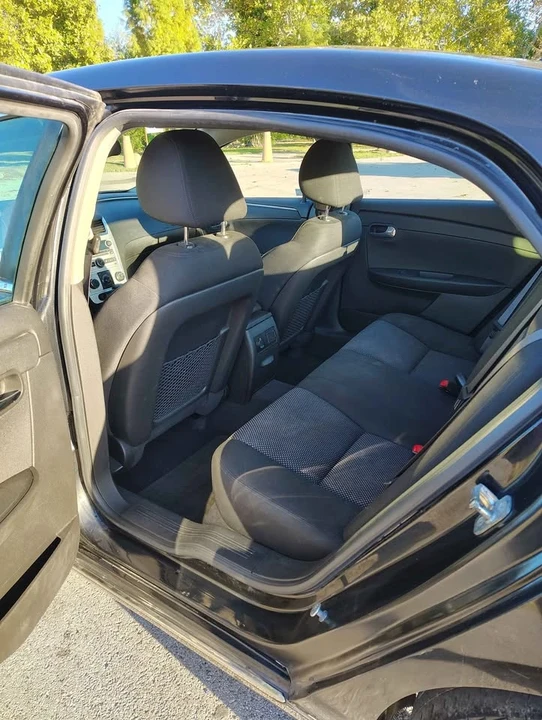 2012 Chevrolet Malibu - Image 7 of 8