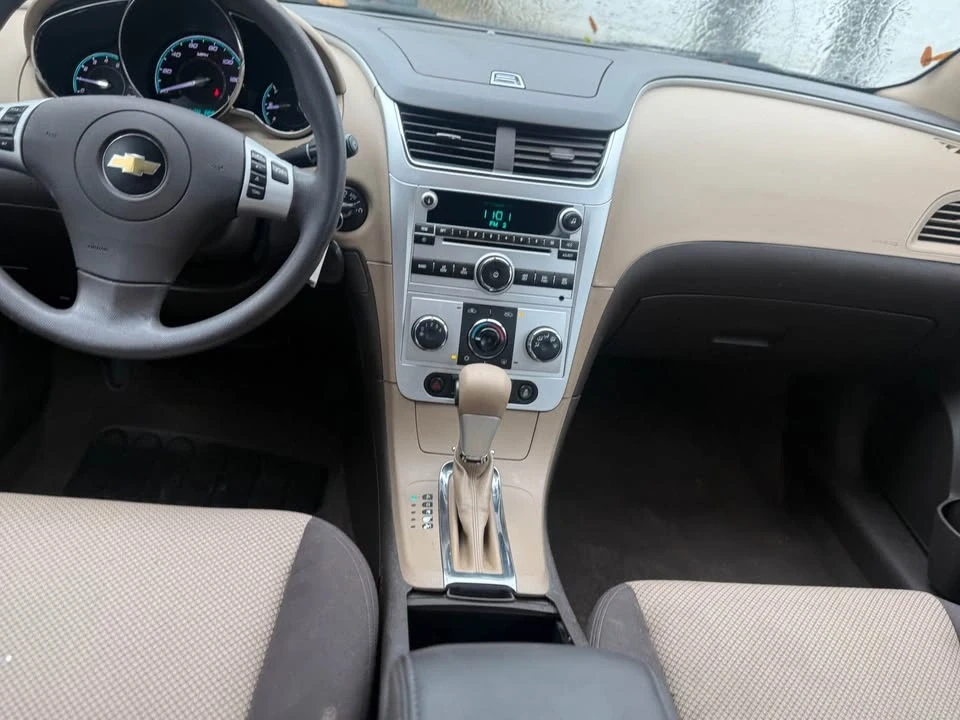 2012 Chevrolet Malibu - Image 3 of 4