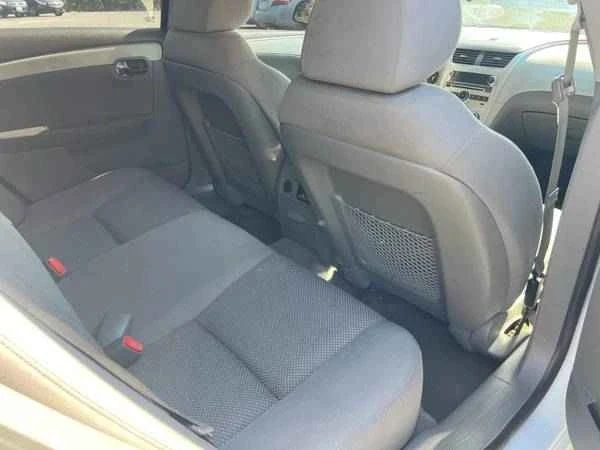 2012 Chevrolet Malibu - Image 8 of 10