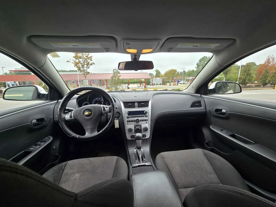 2012 Chevrolet Malibu - Image 12 of 17
