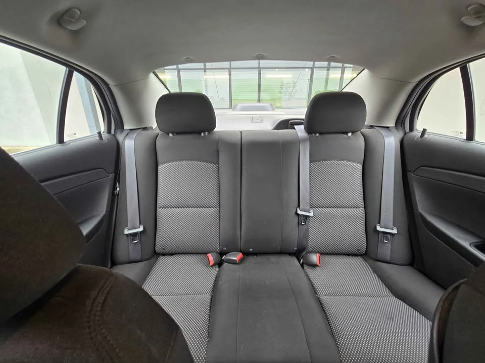 2012 Chevrolet Malibu - Image 15 of 17
