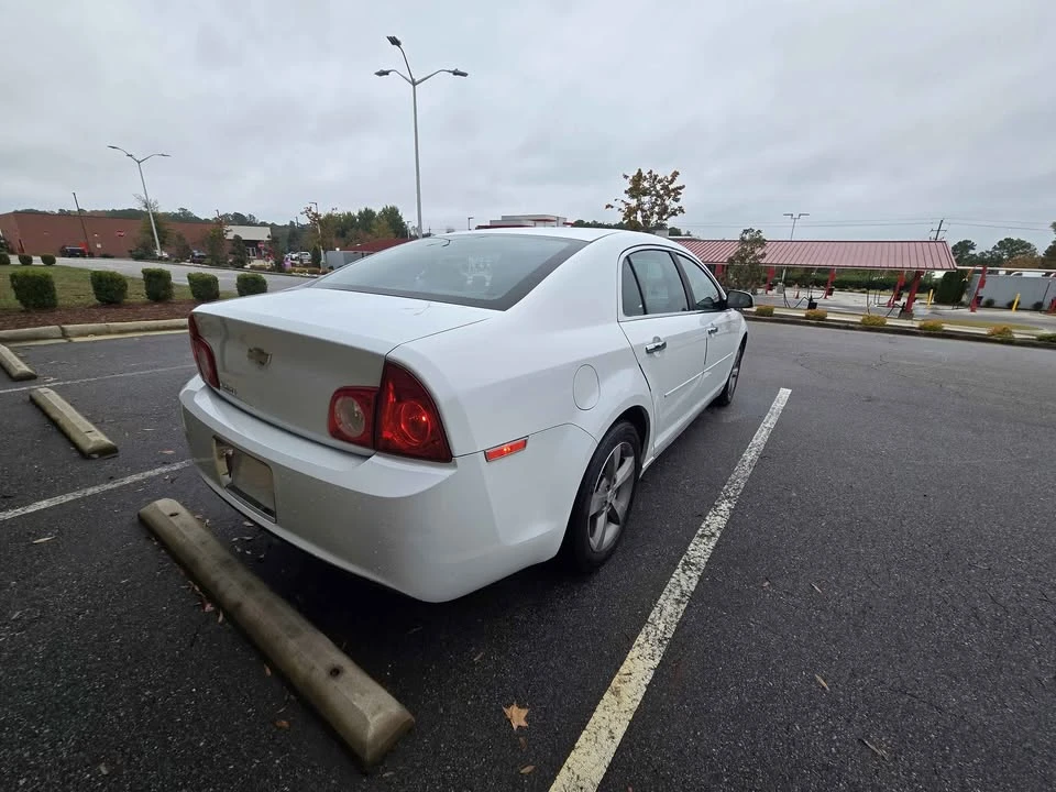 2012 Chevrolet Malibu - Image 5 of 17