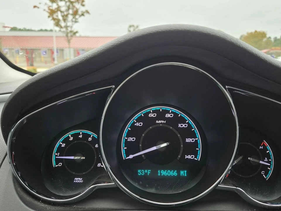 2012 Chevrolet Malibu - Image 16 of 17
