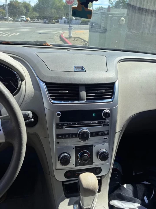 2012 Chevrolet Malibu - Image 7 of 8