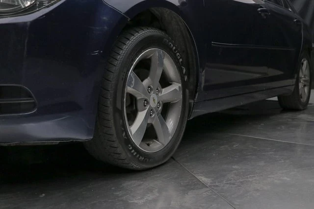2012 Chevrolet Malibu - Image 6 of 20