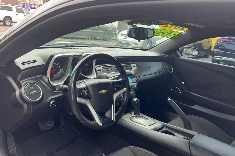 2012 Chevrolet SS - Image 5 of 9