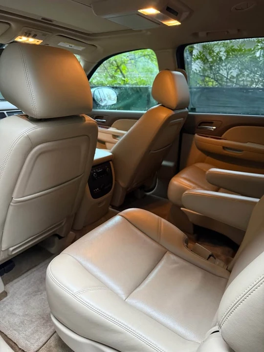 2012 Chevrolet Suburban 10th Gen - Image 10 of 19