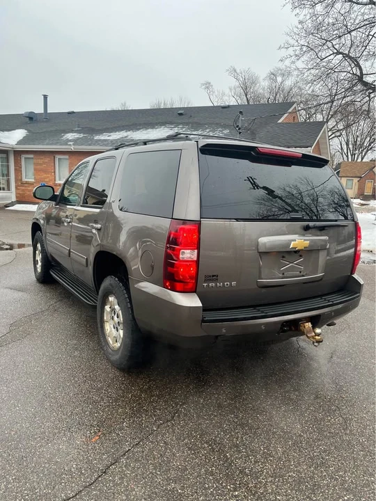 2012 Chevrolet Tahoe 3rd Gen - Image 3 of 8