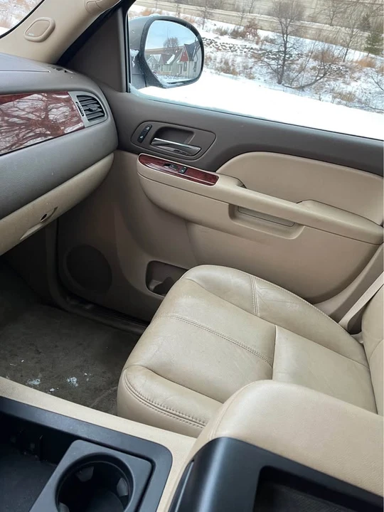 2012 Chevrolet Tahoe 3rd Gen - Image 7 of 8