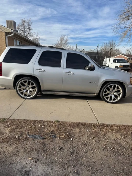 2012 Chevrolet Tahoe 3rd Gen - Image 5 of 7