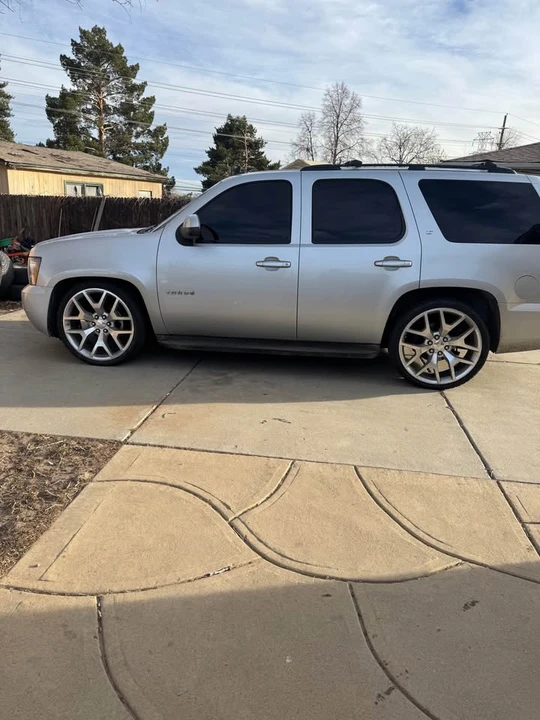 2012 Chevrolet Tahoe 3rd Gen - Image 2 of 7