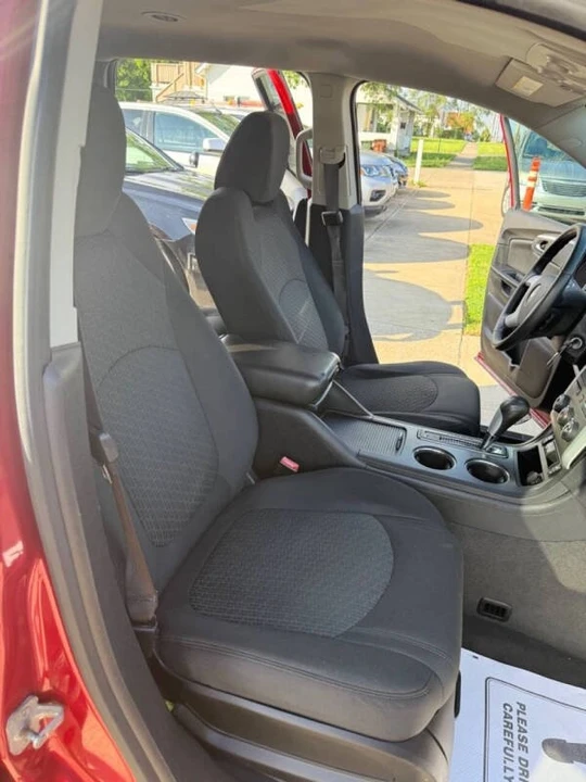 2012 Chevrolet Traverse - Image 15 of 20