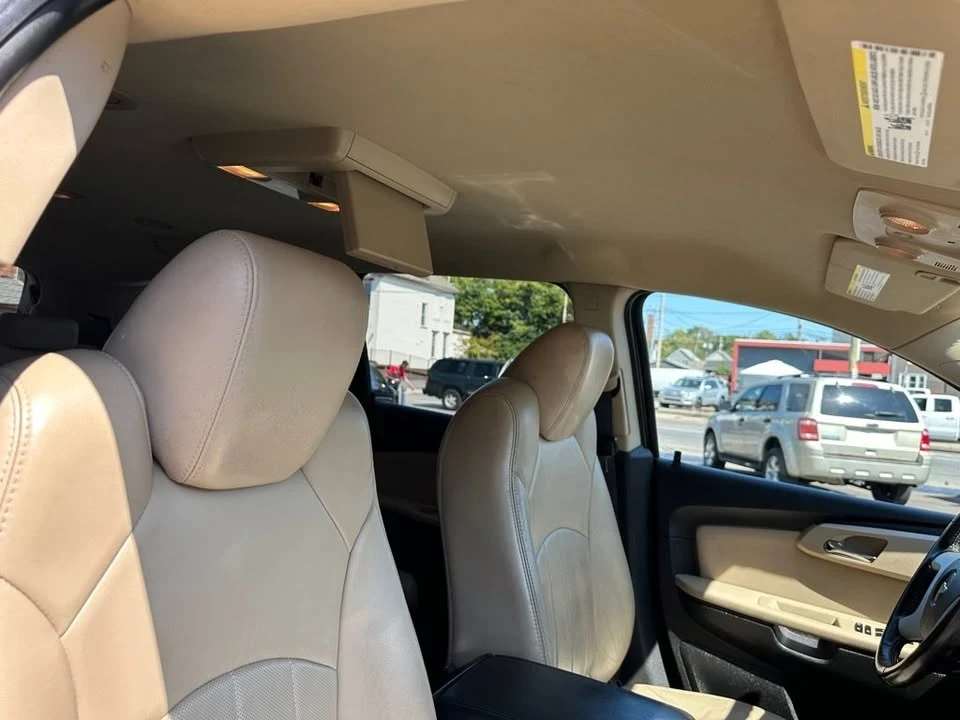 2012 Chevrolet Traverse - Image 17 of 19