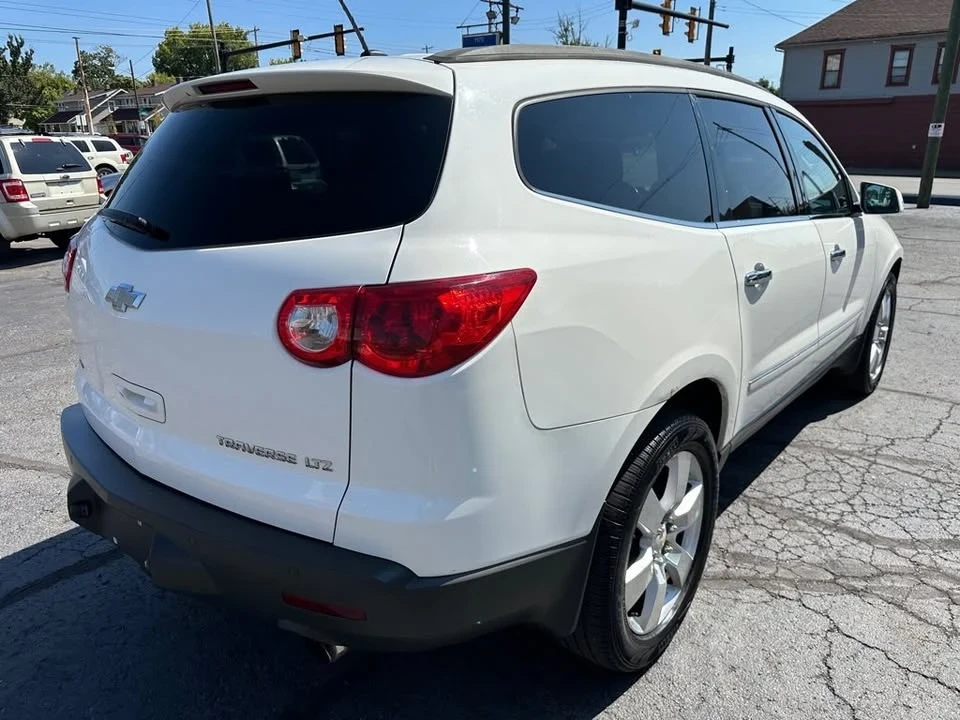 2012 Chevrolet Traverse - Image 5 of 19