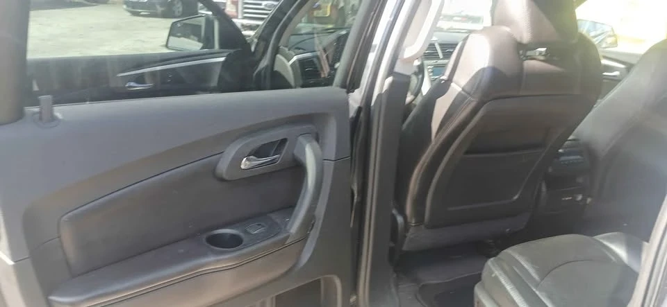 2012 Chevrolet Traverse - Image 12 of 15