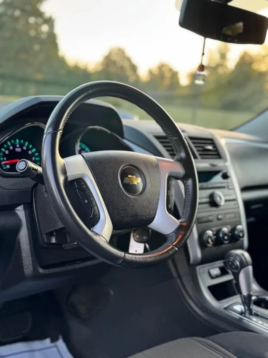 2012 Chevrolet Traverse - Image 13 of 15