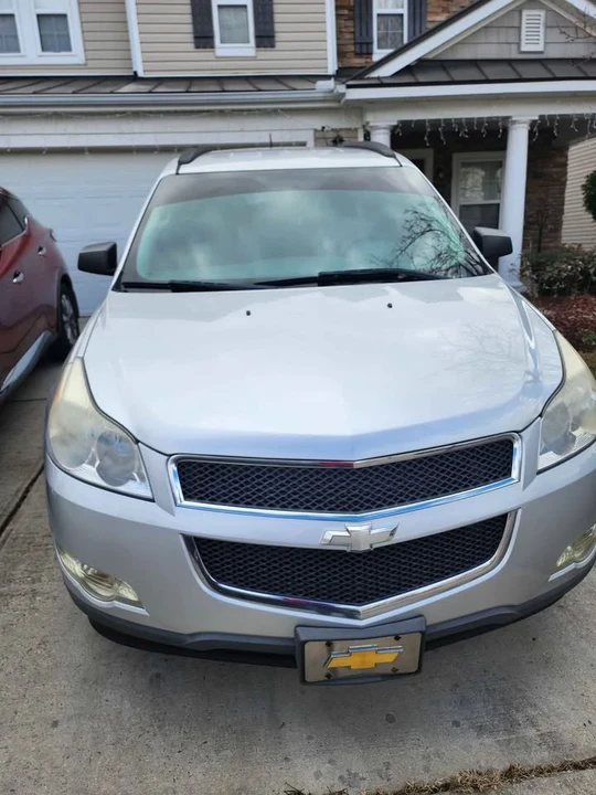 2012 Chevrolet Traverse - Image 2 of 6
