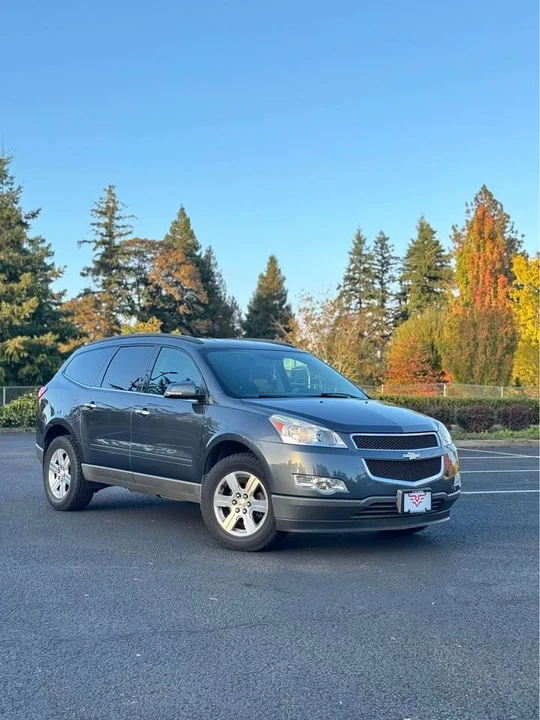 2012 Chevrolet Traverse - Image 4 of 15