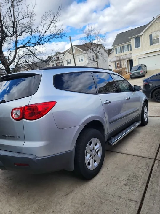 2012 Chevrolet Traverse - Image 3 of 6
