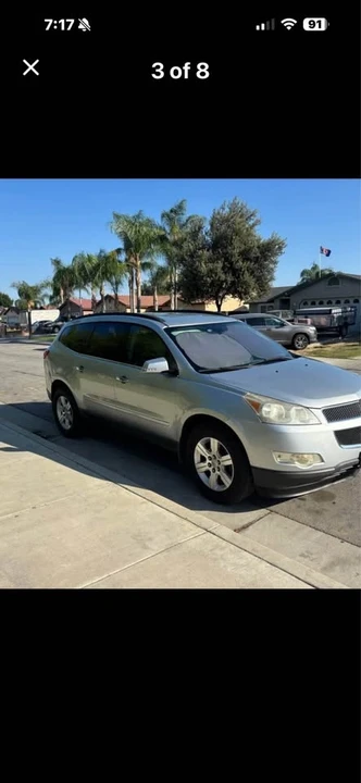 2012 Chevrolet Traverse - Image 2 of 4