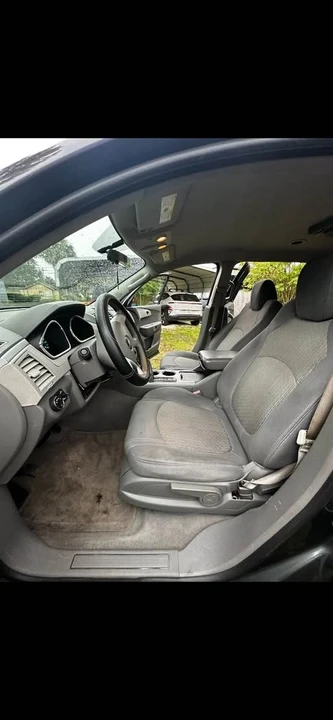 2012 Chevrolet Traverse - Image 8 of 14