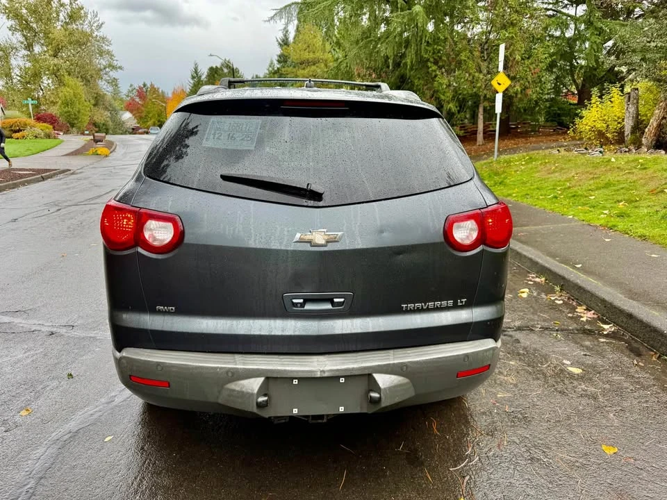 2012 Chevrolet Traverse - Image 6 of 17