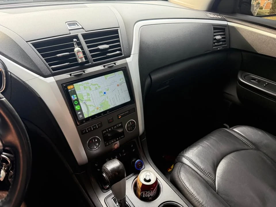 2012 Chevrolet Traverse - Image 4 of 15