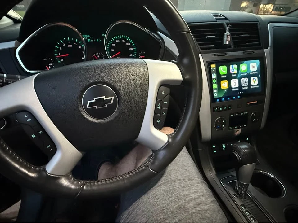 2012 Chevrolet Traverse - Image 7 of 15