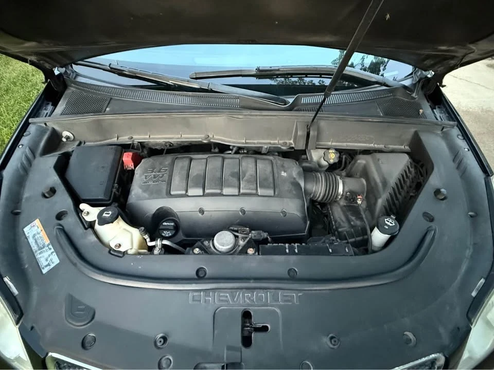2012 Chevrolet Traverse - Image 8 of 15