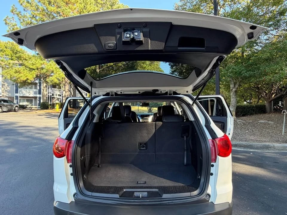 2012 Chevrolet Traverse - Image 15 of 15