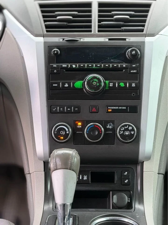 2012 Chevrolet Traverse - Image 9 of 10