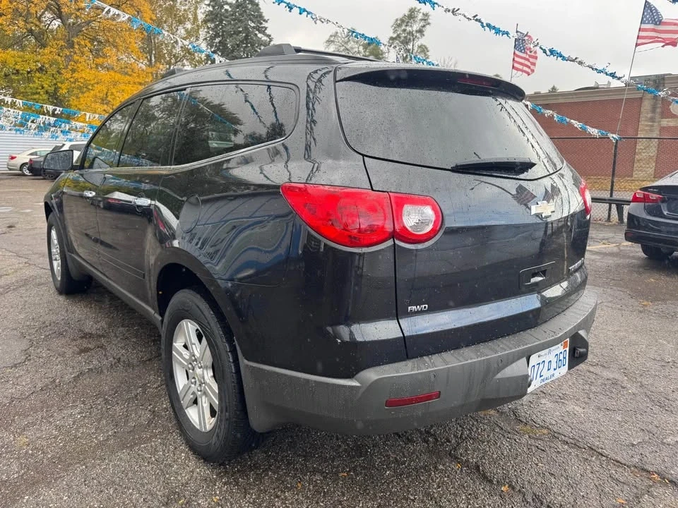 2012 Chevrolet Traverse - Image 3 of 8
