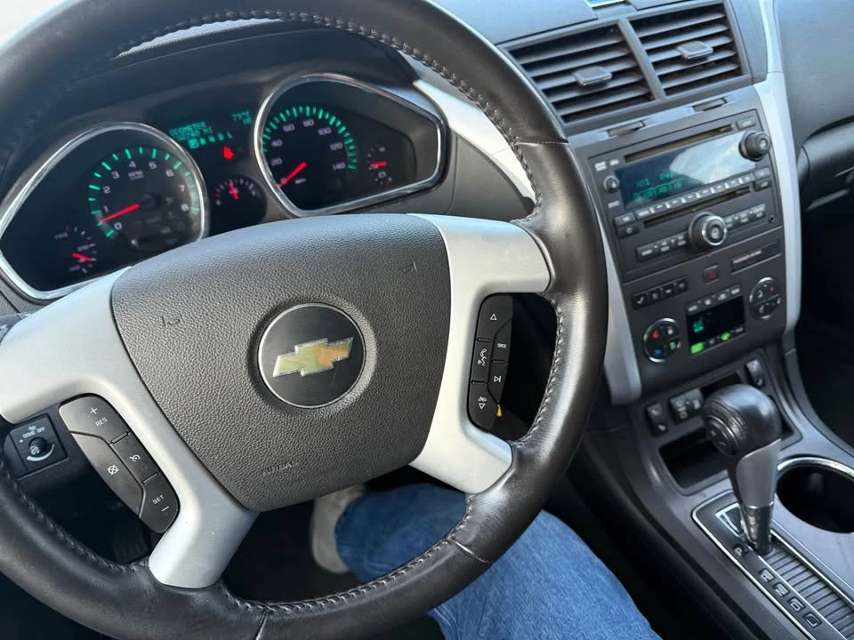 2012 Chevrolet Traverse - Image 15 of 18