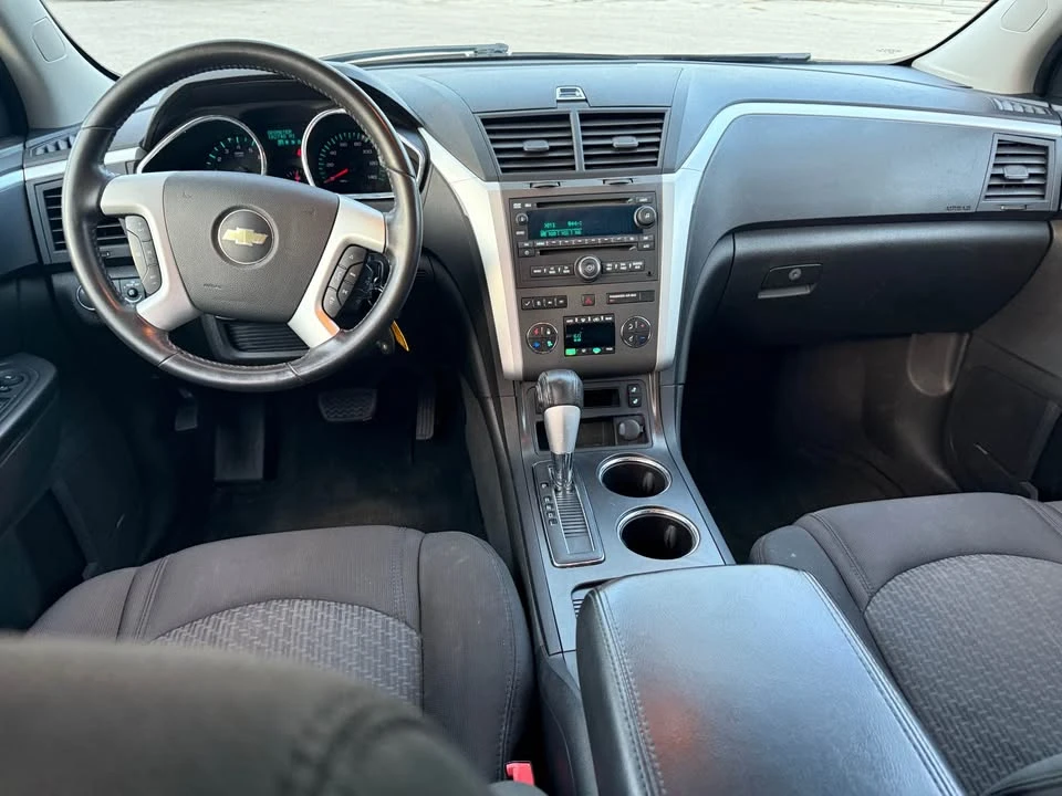2012 Chevrolet Traverse - Image 11 of 18