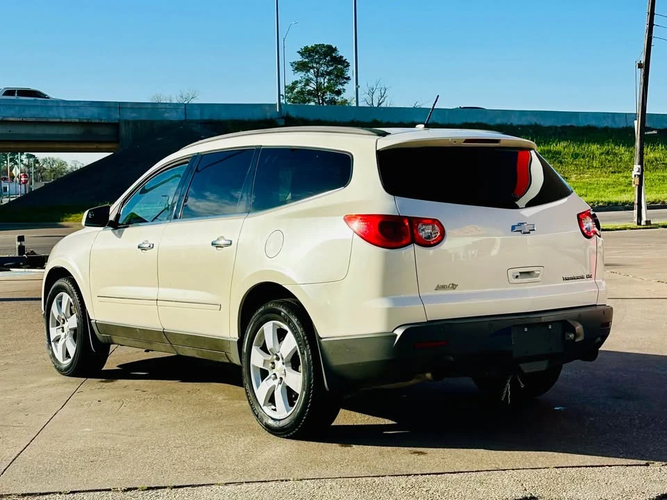 2012 Chevrolet Traverse - Image 7 of 18